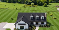 17090 Smith Road, Smithville, MO 64089