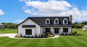 17100 Smith Road, Smithville, MO 64089