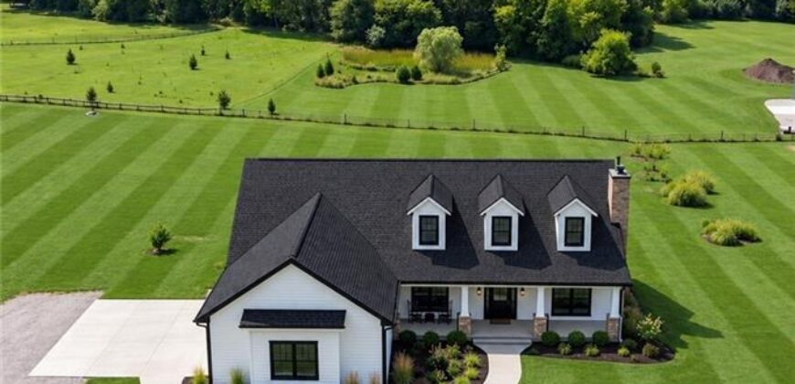 17100 Smith Road, Smithville, MO 64089