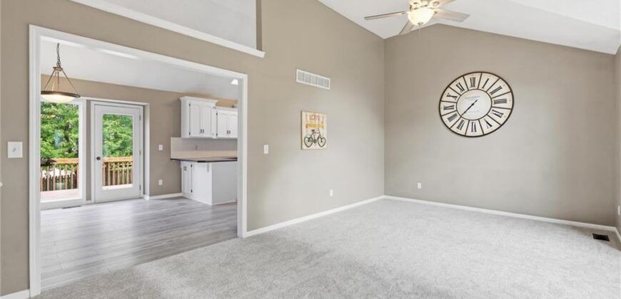 10416 NW 87th Street, Kansas City, MO 64153