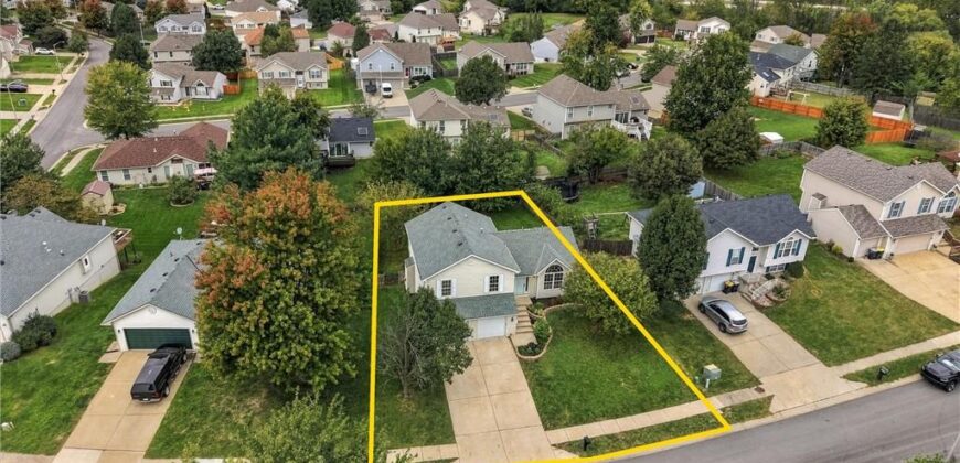 10416 NW 87th Street, Kansas City, MO 64153