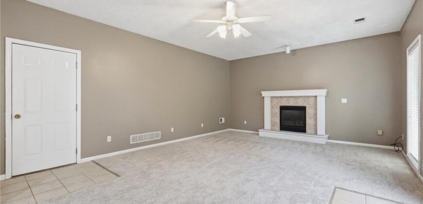10416 NW 87th Street, Kansas City, MO 64153