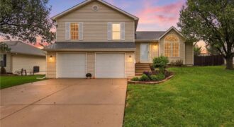 10416 NW 87th Street, Kansas City, MO 64153