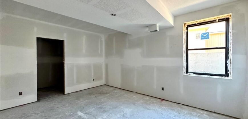 8504 NW 90th Terrace, Kansas City, MO 64153