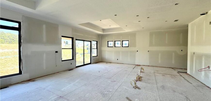 8504 NW 90th Terrace, Kansas City, MO 64153