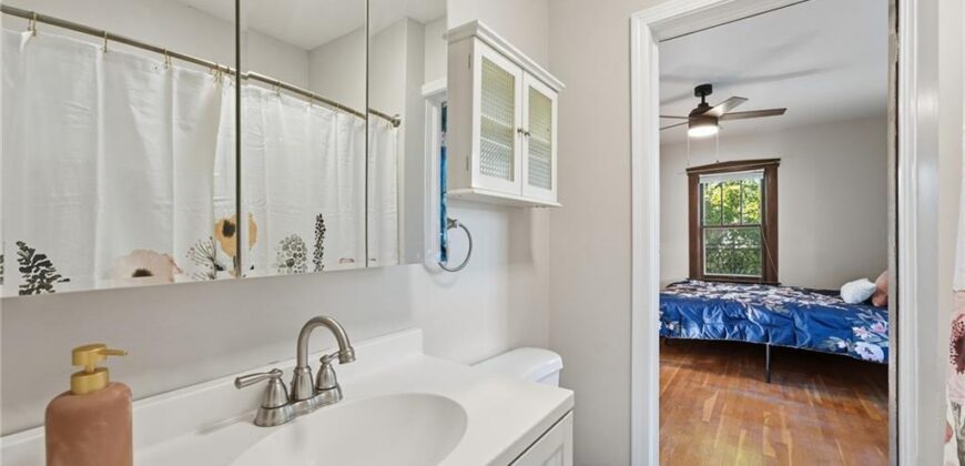 1407 E 24th Avenue, North Kansas City, MO 64116
