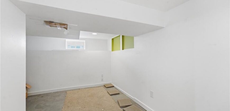 1407 E 24th Avenue, North Kansas City, MO 64116