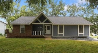 2001 Place Liberte Drive, Liberty, MO 64068