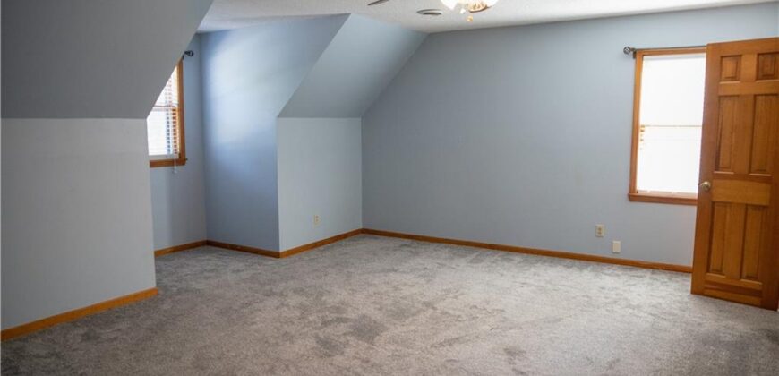 1332 Campbell Avenue, Liberty, MO 64068