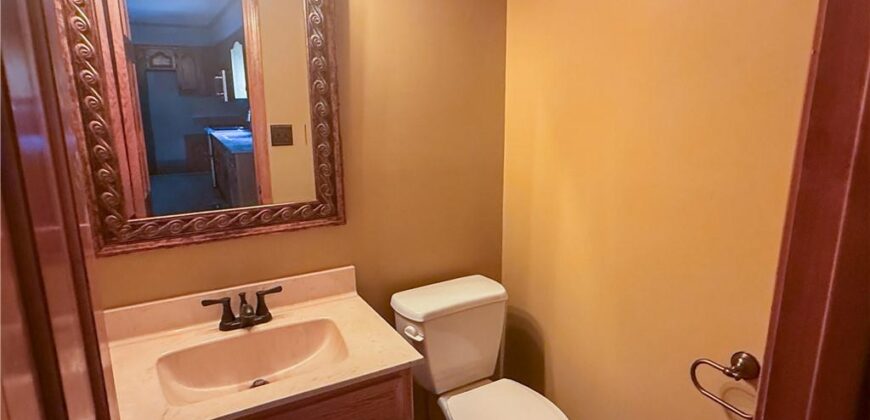 1332 Campbell Avenue, Liberty, MO 64068