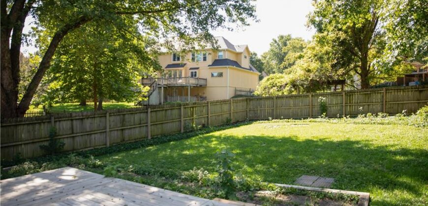 1332 Campbell Avenue, Liberty, MO 64068