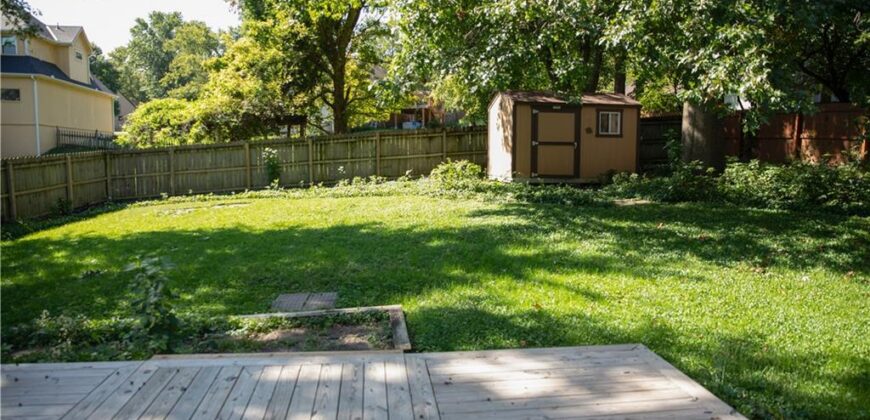 1332 Campbell Avenue, Liberty, MO 64068