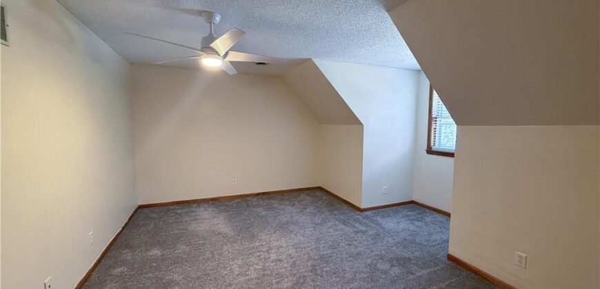 1332 Campbell Avenue, Liberty, MO 64068