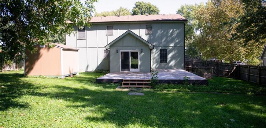 1332 Campbell Avenue, Liberty, MO 64068