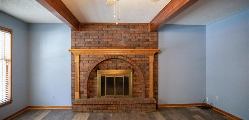 1332 Campbell Avenue, Liberty, MO 64068