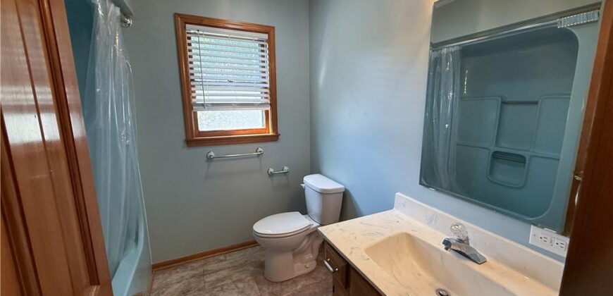 1332 Campbell Avenue, Liberty, MO 64068