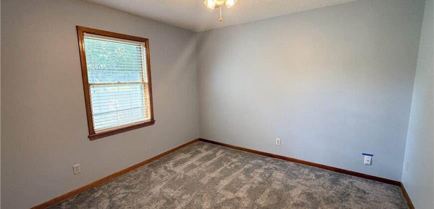 1332 Campbell Avenue, Liberty, MO 64068