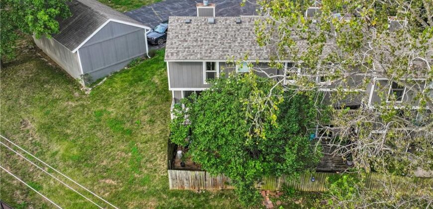5733 N London Avenue, Kansas City, MO 64152