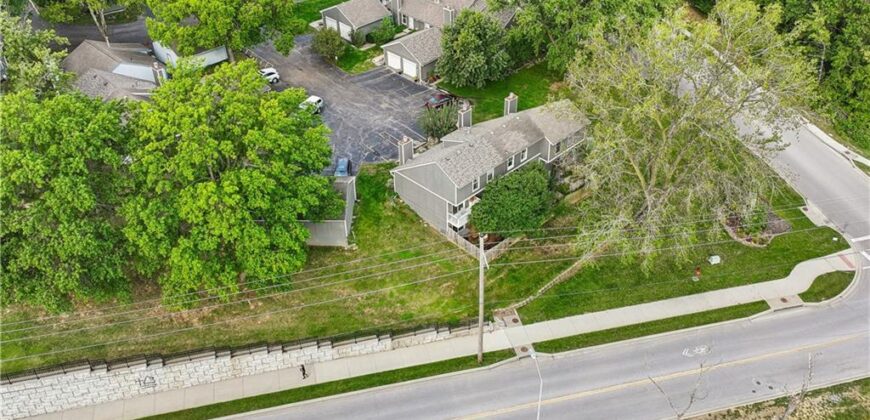 5733 N London Avenue, Kansas City, MO 64152