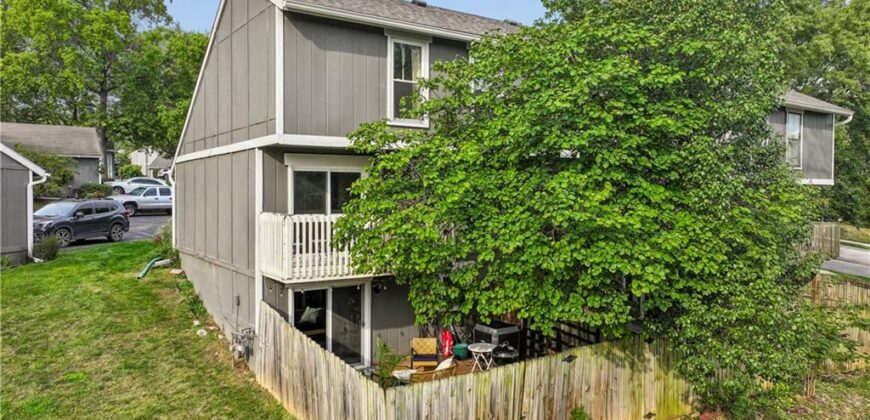 5733 N London Avenue, Kansas City, MO 64152