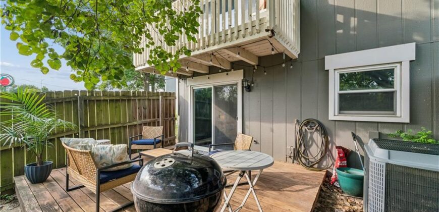 5733 N London Avenue, Kansas City, MO 64152