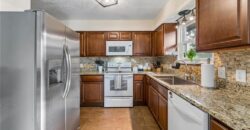 5733 N London Avenue, Kansas City, MO 64152