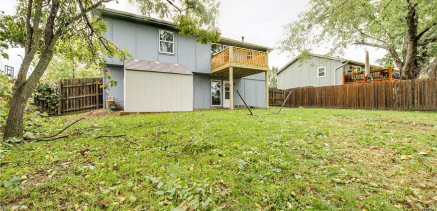 8911 NE 74th Street, Kansas City, MO 64158
