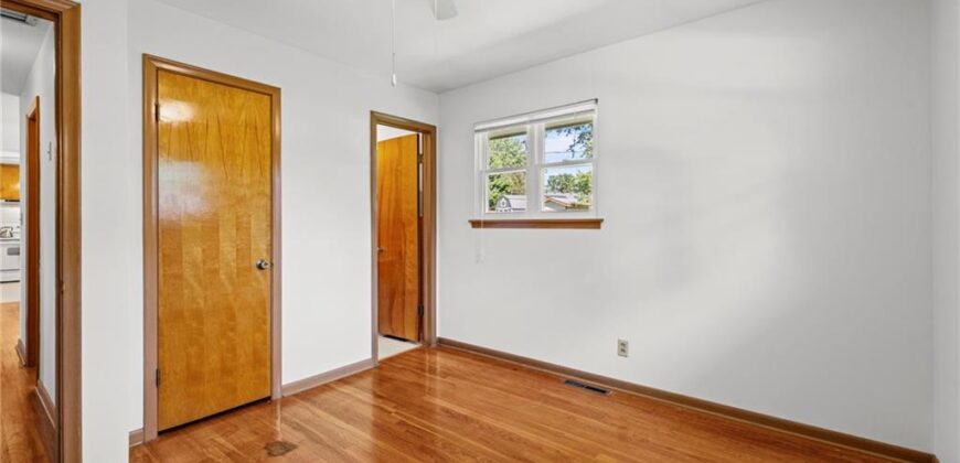 705 Quincy Boulevard, Smithville, MO 64089
