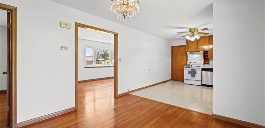 705 Quincy Boulevard, Smithville, MO 64089