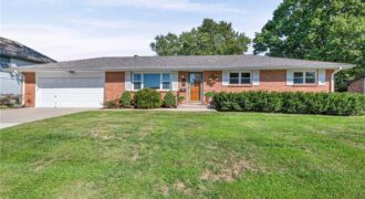 705 Quincy Boulevard, Smithville, MO 64089