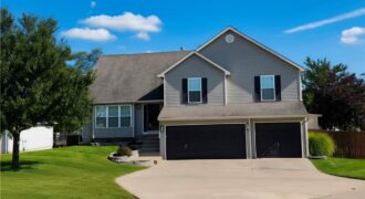 8423 N Paris Court, Kansas City, MO 64153