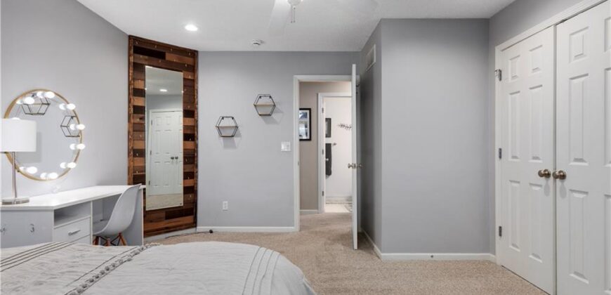 8423 N Paris Court, Kansas City, MO 64153