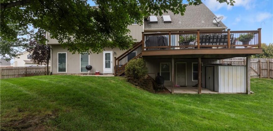 8423 N Paris Court, Kansas City, MO 64153