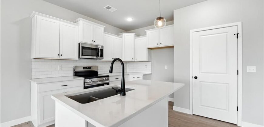 9612 N Ava Street, Kansas City, MO 64154