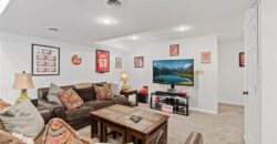 7416 N Wabash Avenue, Gladstone, MO 64118