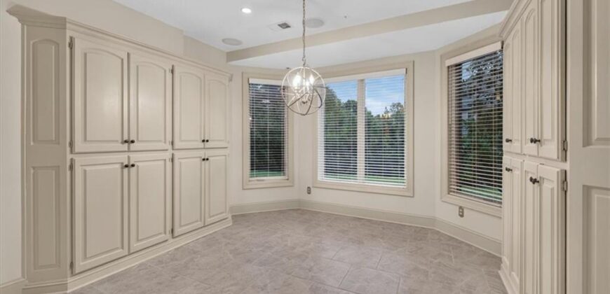 1416 Woodbury Drive, Liberty, MO 64068