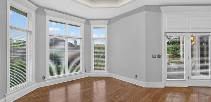 1416 Woodbury Drive, Liberty, MO 64068