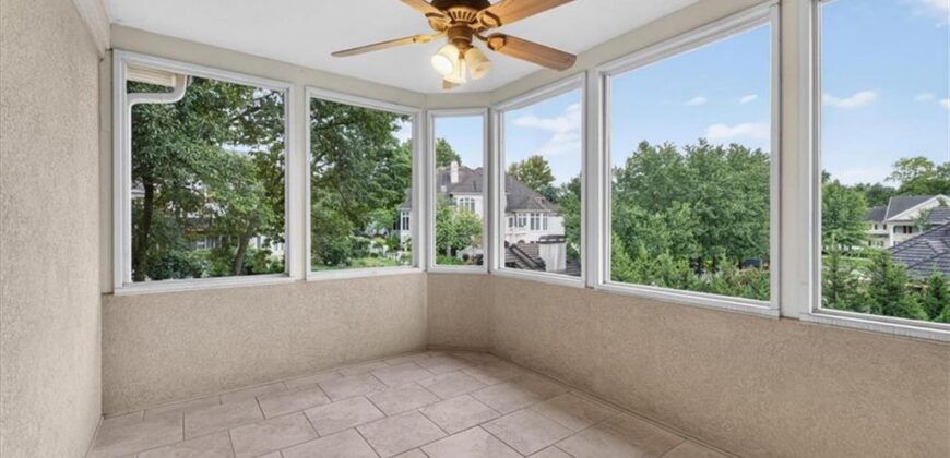 1416 Woodbury Drive, Liberty, MO 64068