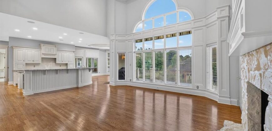 1416 Woodbury Drive, Liberty, MO 64068
