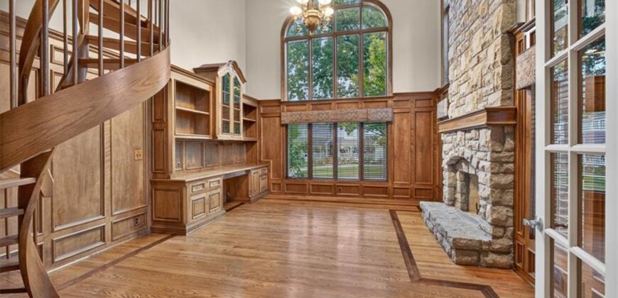 1416 Woodbury Drive, Liberty, MO 64068