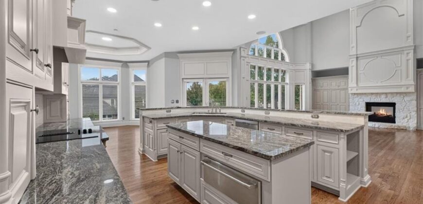 1416 Woodbury Drive, Liberty, MO 64068