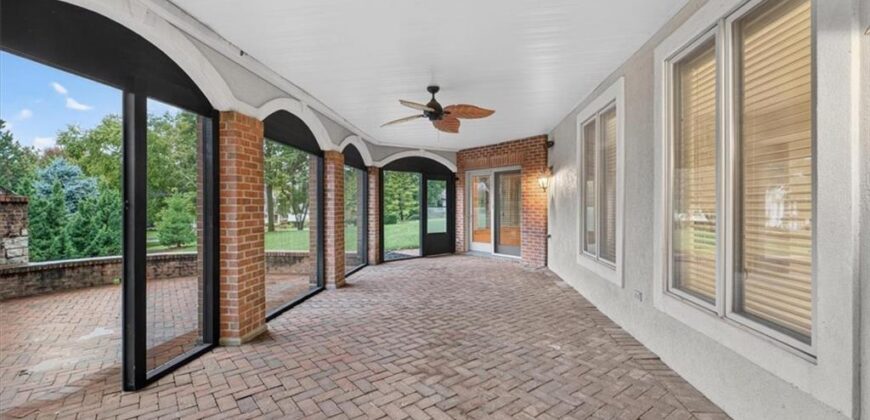 1416 Woodbury Drive, Liberty, MO 64068