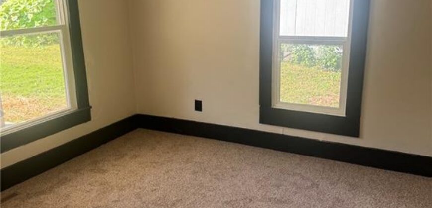 547 Orchard Place, Excelsior Springs, MO 64024