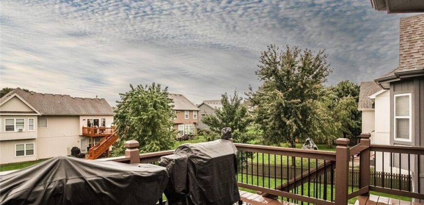 7807 NE 112th Street, Kansas City, MO 64157