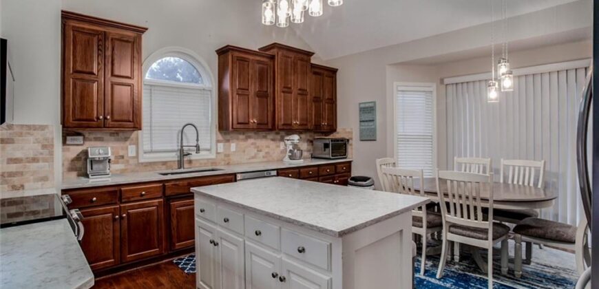 7807 NE 112th Street, Kansas City, MO 64157