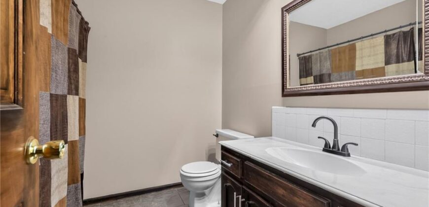 609 Nashua Road, Liberty, MO 64068