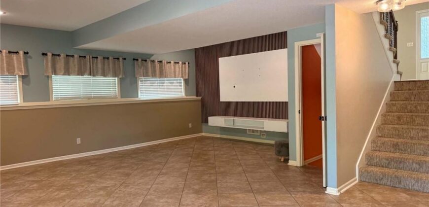 7912 NE 111th Street, Kansas City, MO 64157