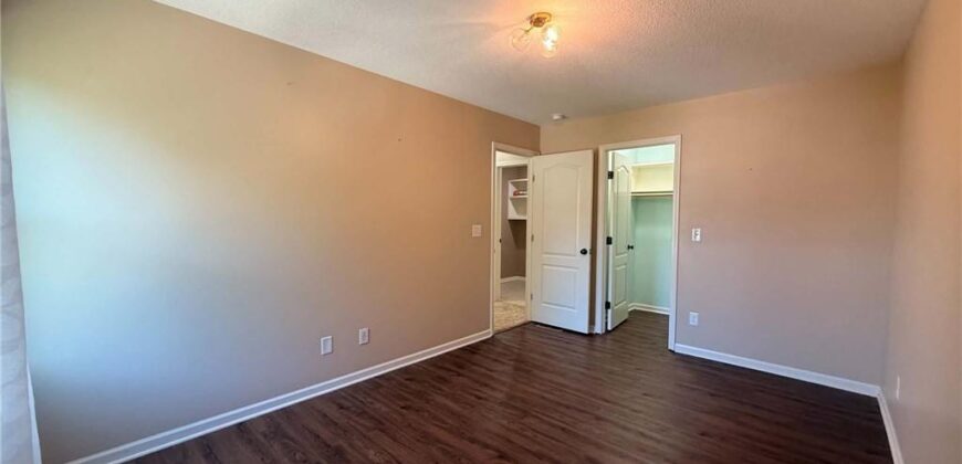 7912 NE 111th Street, Kansas City, MO 64157