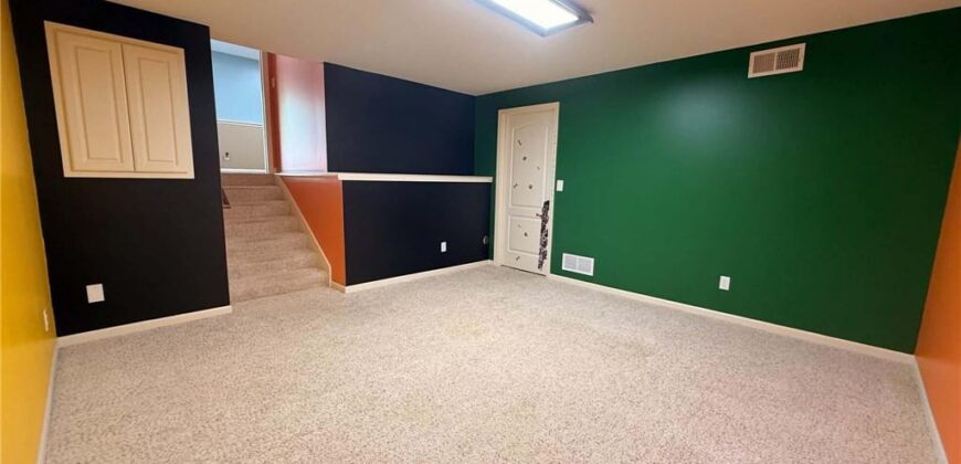 7912 NE 111th Street, Kansas City, MO 64157