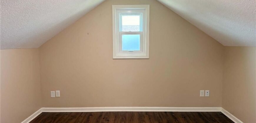 7912 NE 111th Street, Kansas City, MO 64157